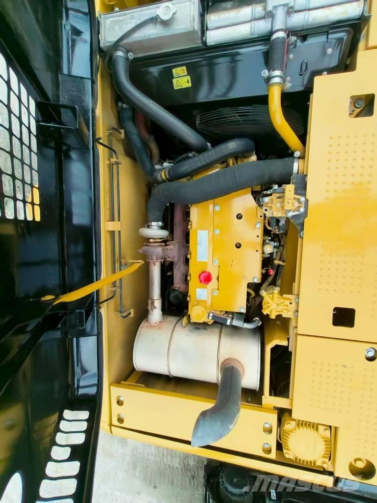 CAT 320 D Bageri gusjeničari