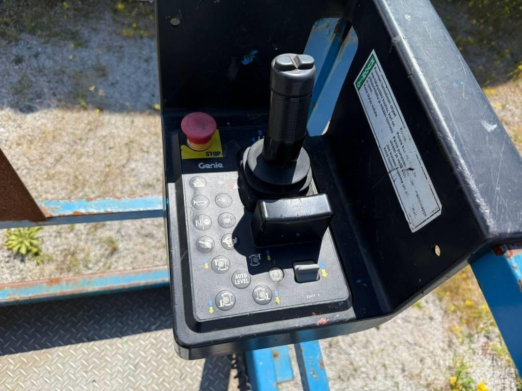 Genie GS 4390 Škaraste platforme
