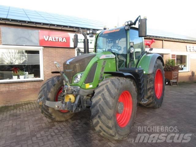 Fendt 718 S4 Traktori