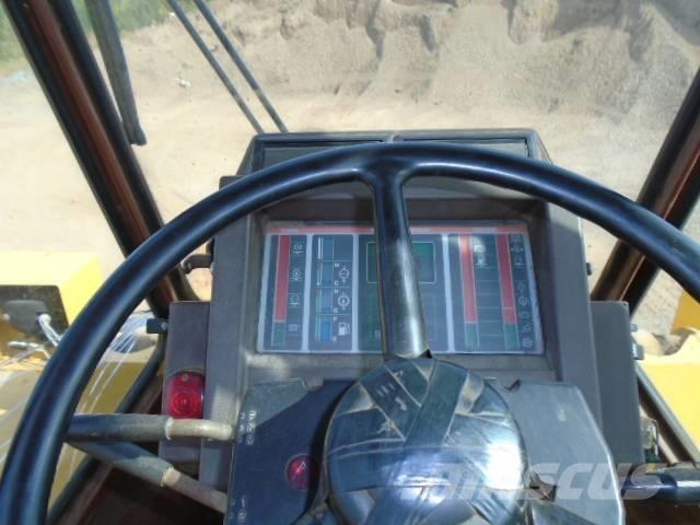 Komatsu WA 250 Utovarivači na kotačima