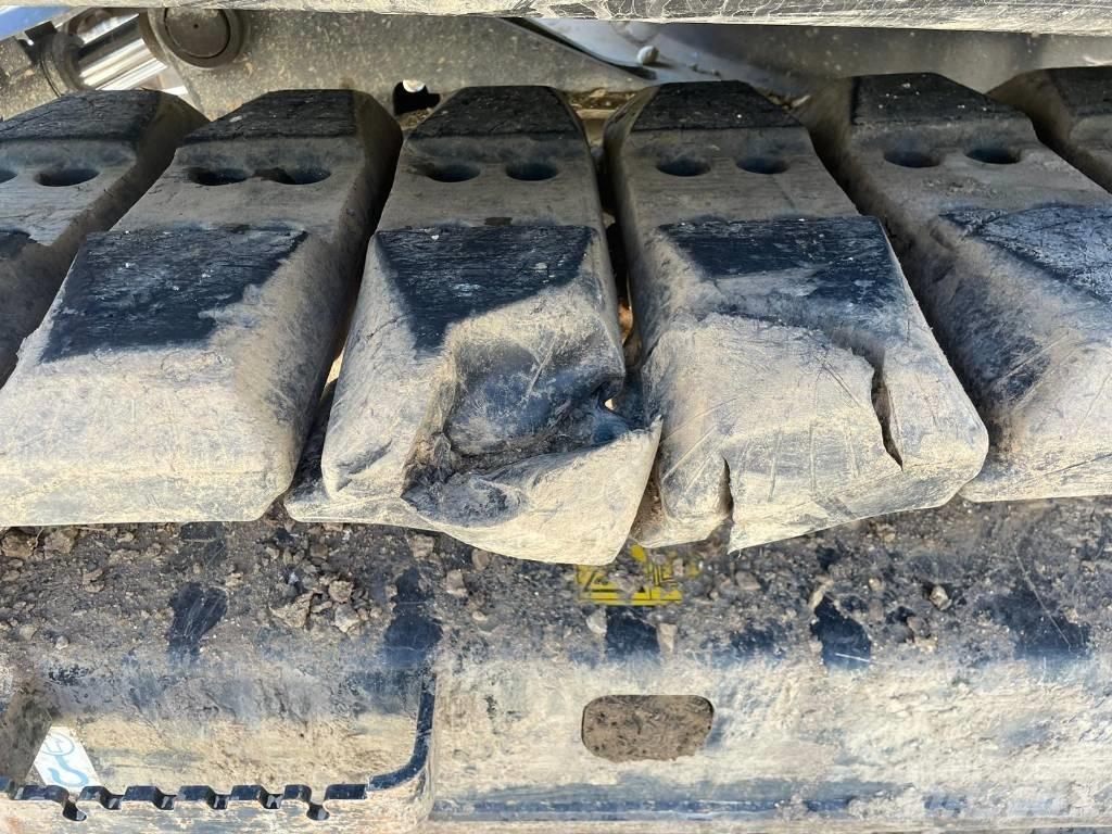 Hitachi ZX135US Bageri gusjeničari