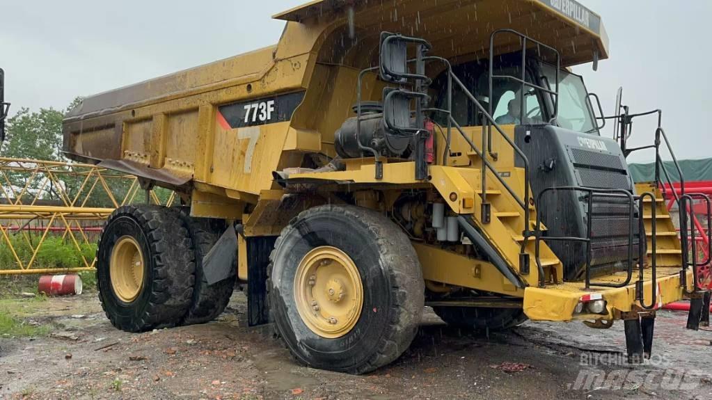CAT 773 F Zglobni demperi