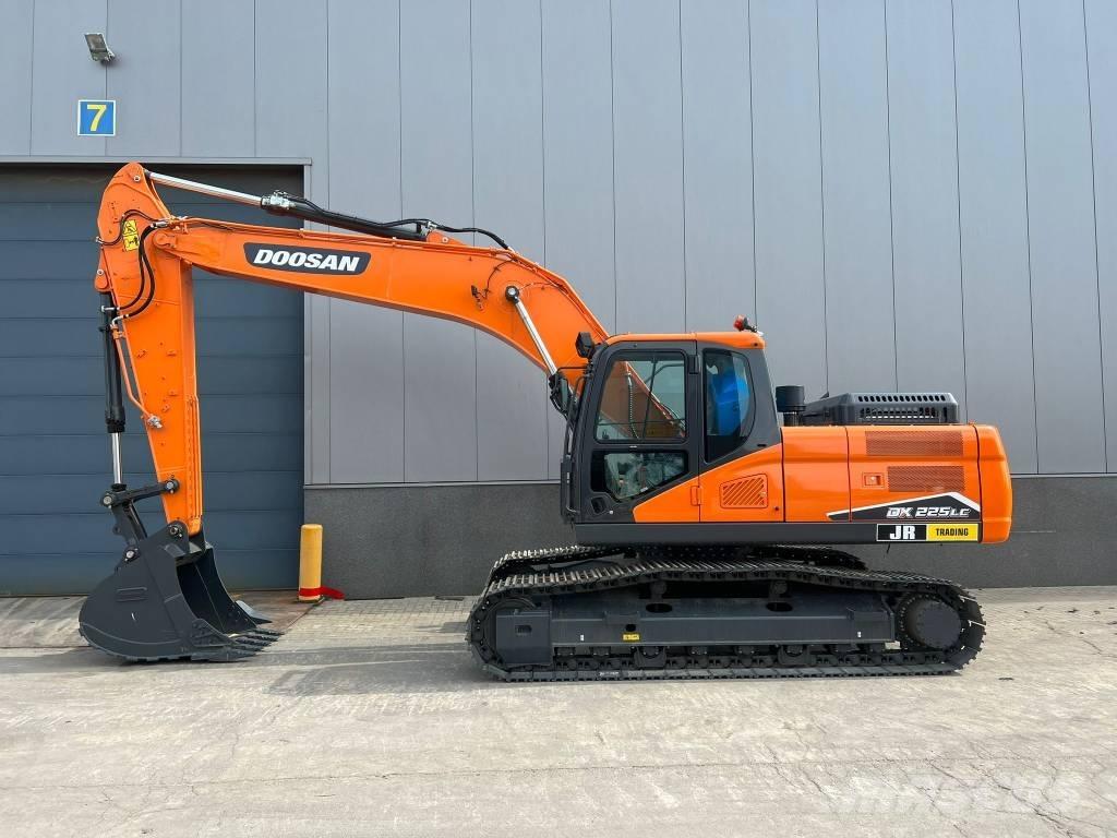 Doosan DX 225 LC-7M Bageri gusjeničari