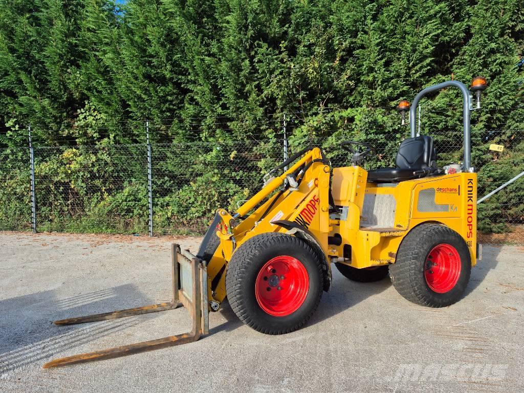 Knikmops KM 130 Utovarivači na kotačima