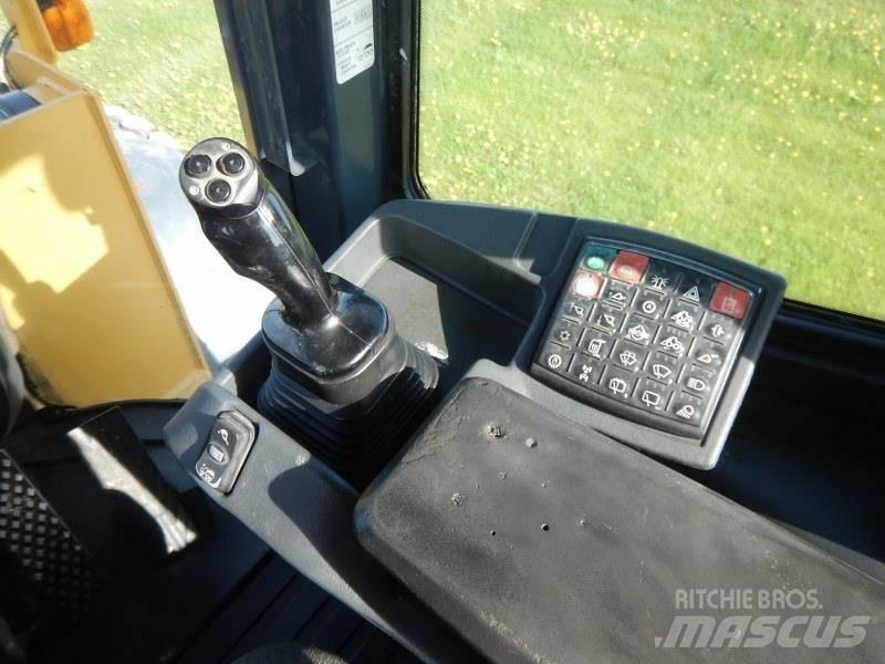 John Deere 624K Utovarivači na kotačima