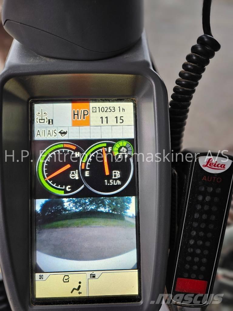 Hitachi ZX300LC-6 Bageri gusjeničari