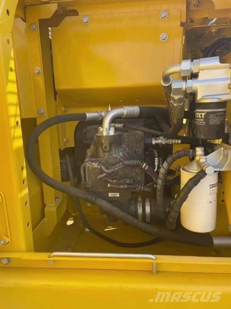 Komatsu PC 110 Bageri gusjeničari