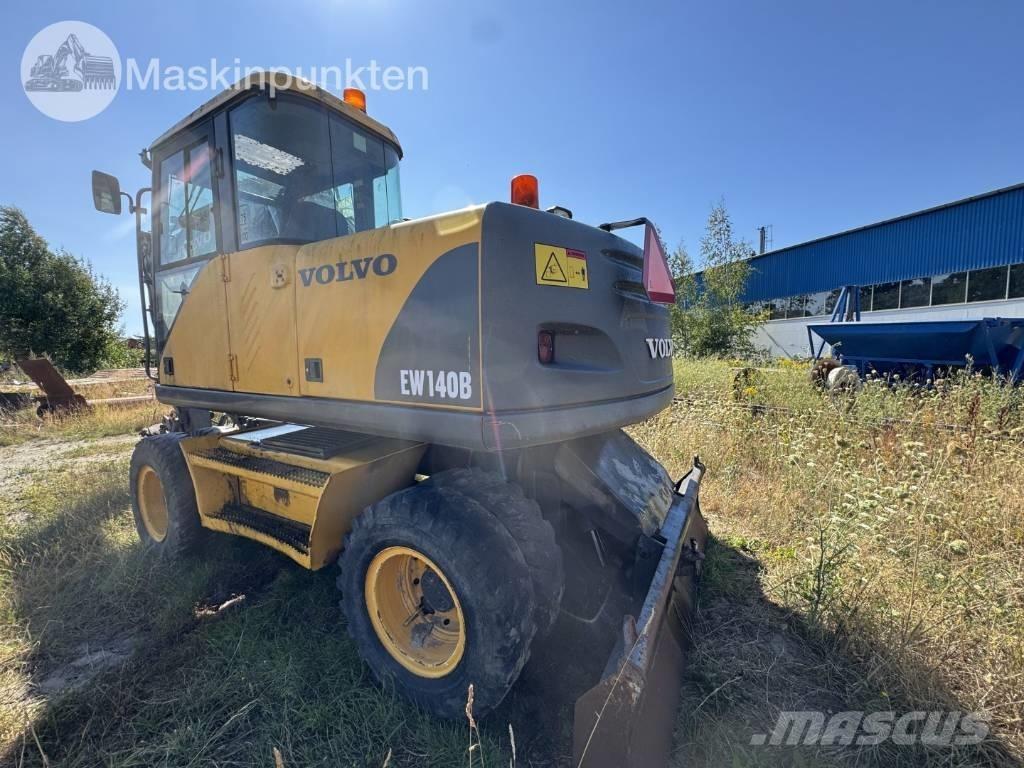 Volvo EW 140 B Bageri na kotačima