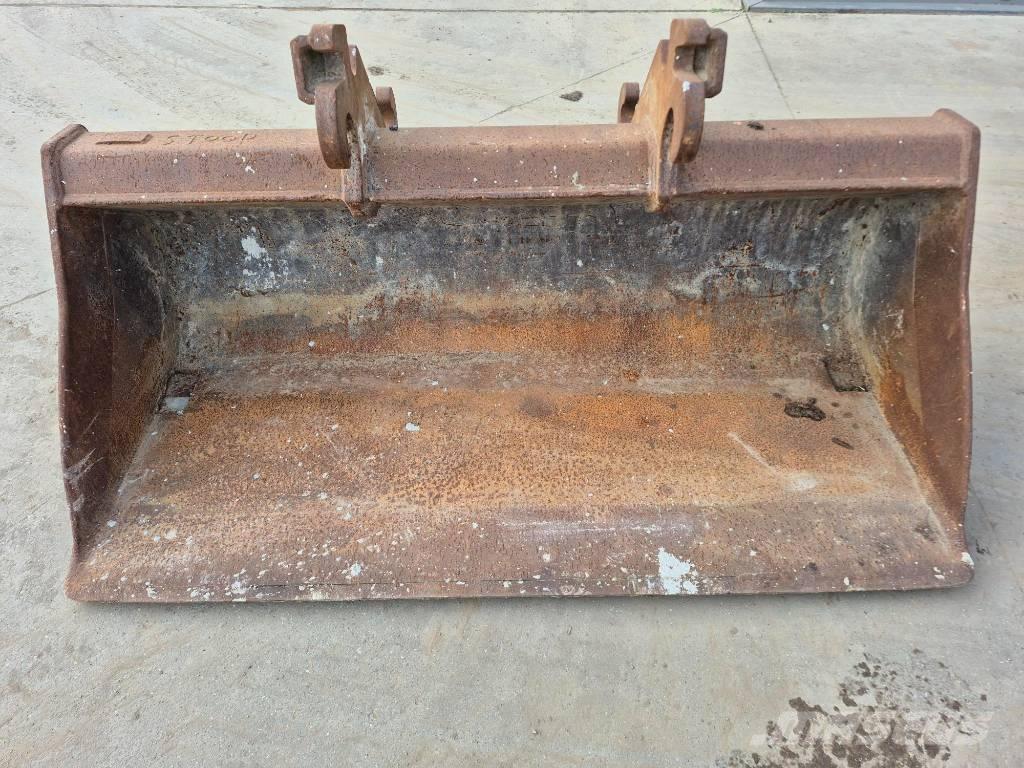 Pladdet kofferbak Kašike / Korpe