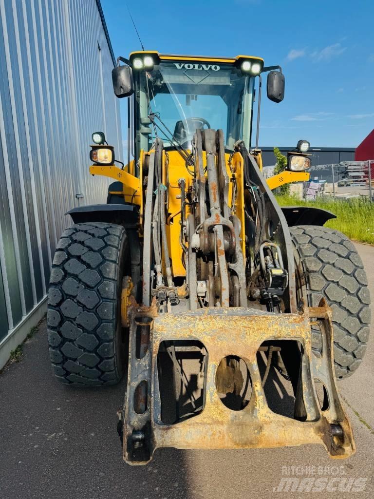 Volvo L 90 G Utovarivači na kotačima