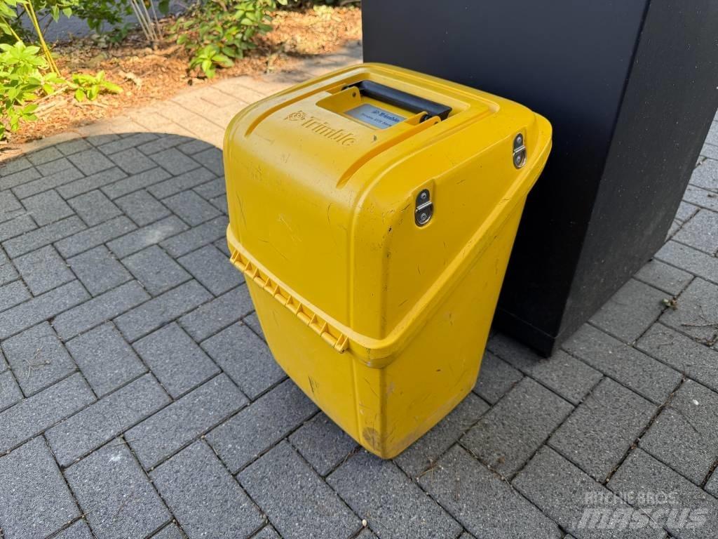 Trimble RTS573 Instrumenti, oprema za mjerenje i automatizaciju