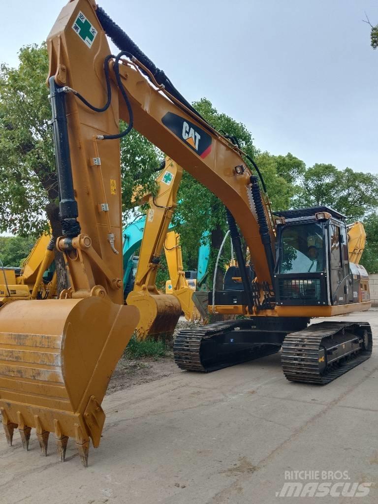 CAT 320D2L Bageri gusjeničari