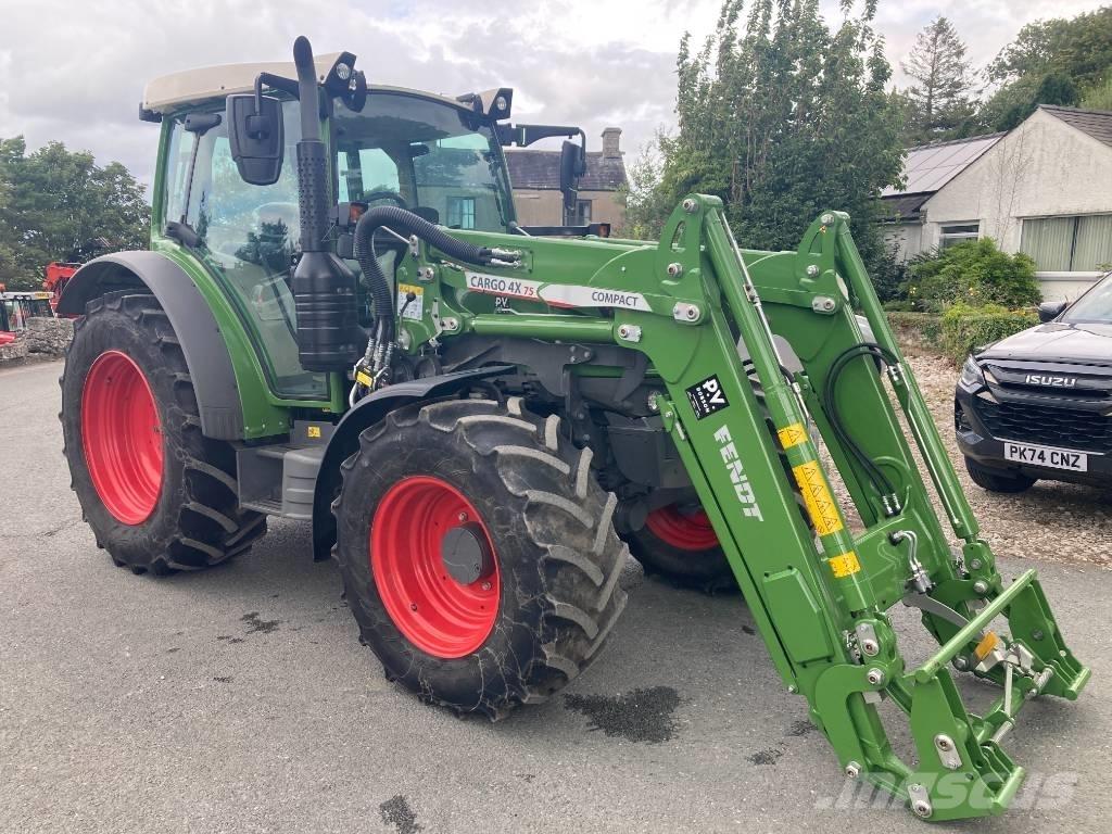Fendt 211 Traktori