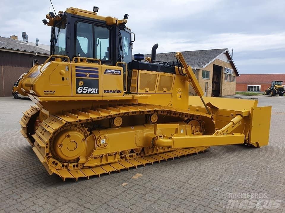 Komatsu D 65 PX-17 Buldožeri gusjeničari
