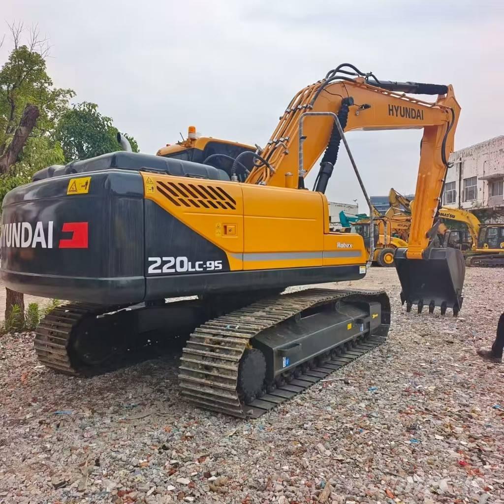 Hyundai 220 LC-9S Bageri gusjeničari