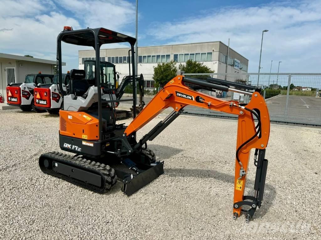 Develon DX 17 Z-7 Mini bageri <7t
