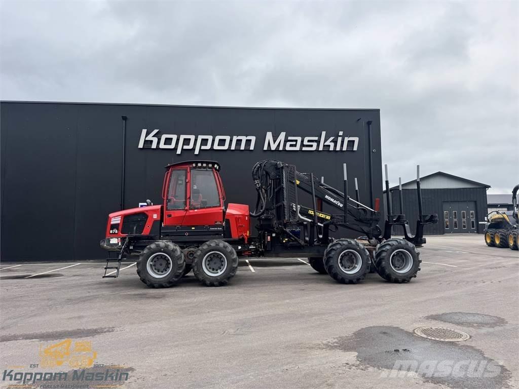 Komatsu 875 Forvarderi