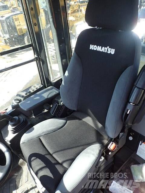 Komatsu WA320-8 Utovarivači na kotačima