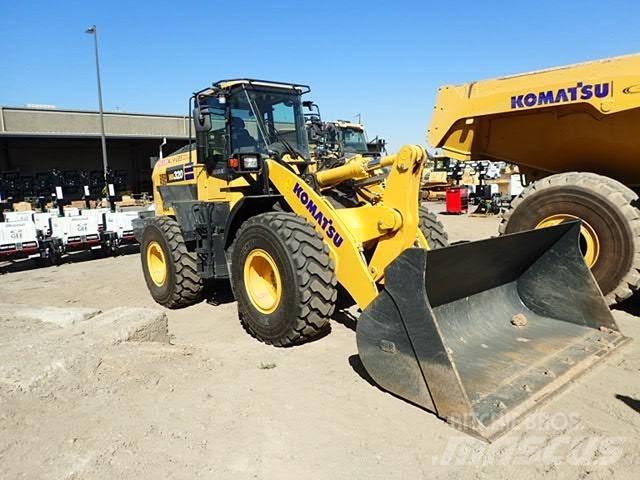 Komatsu WA320-8 Utovarivači na kotačima