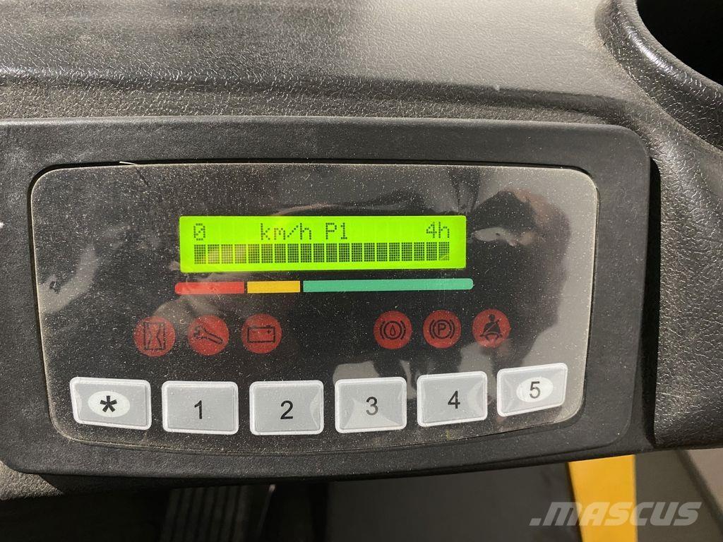 Hyundai 30B-7A Električni viličari