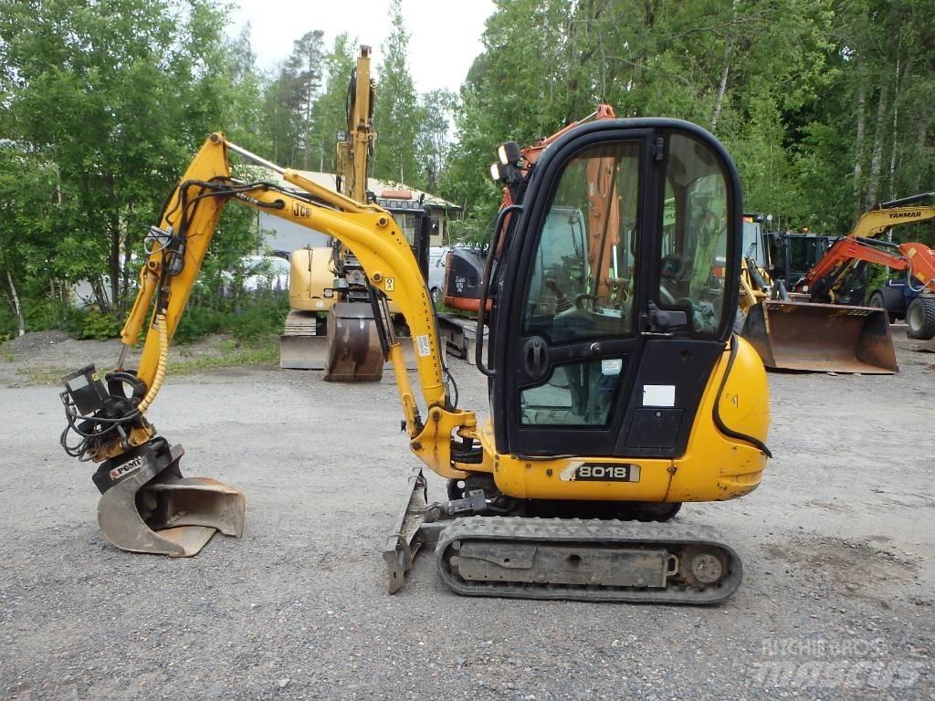 JCB 8018 Engconilla Mini bageri <7t