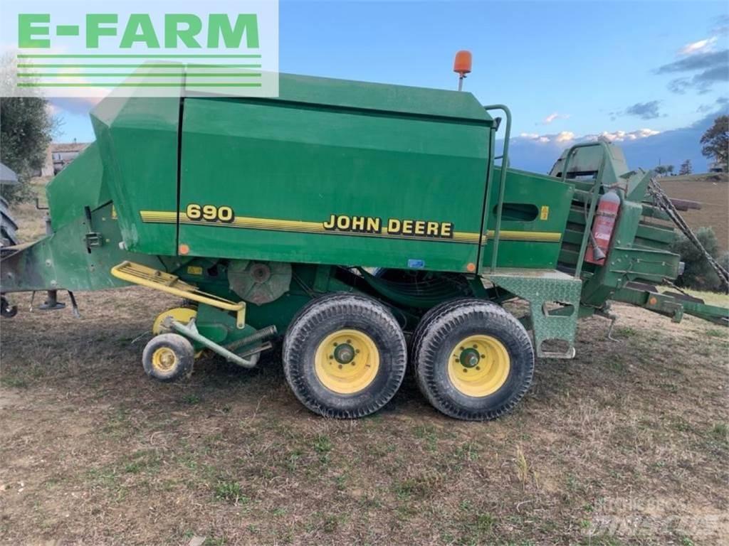 John Deere 690 Balirke za kockaste bale