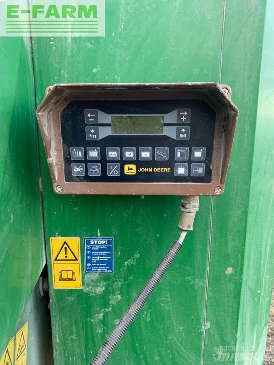 John Deere 690 Balirke za kockaste bale