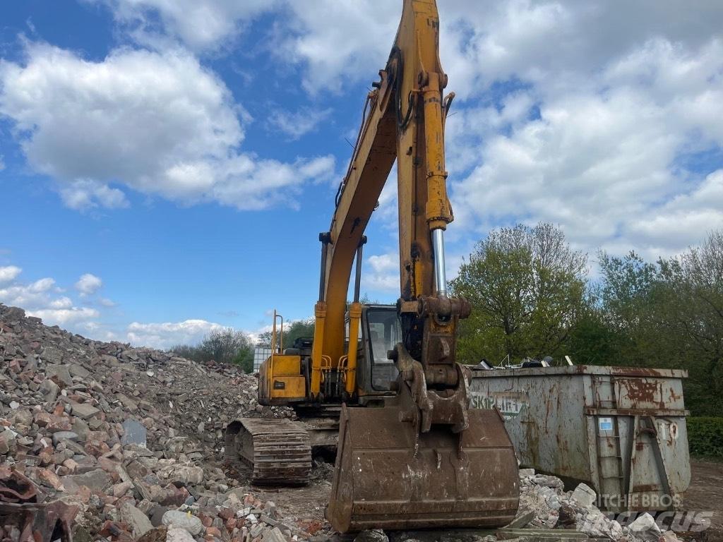 JCB JS 240 LC Bageri gusjeničari