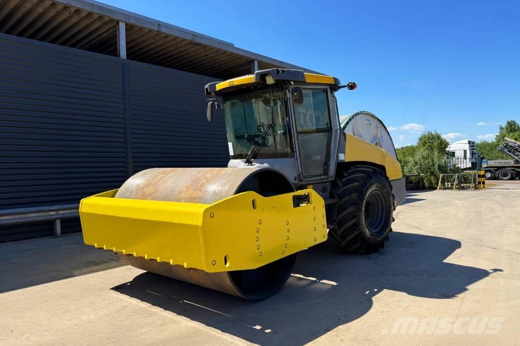 Dynapac CA3500D Valjci sa jednim bubnjem