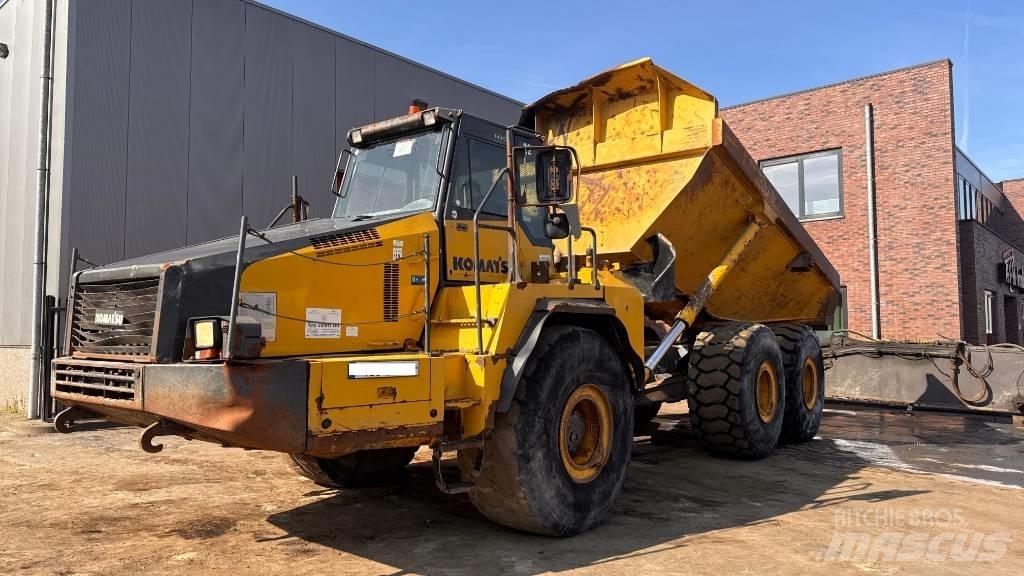 Komatsu HM 400-2 Zglobni demperi