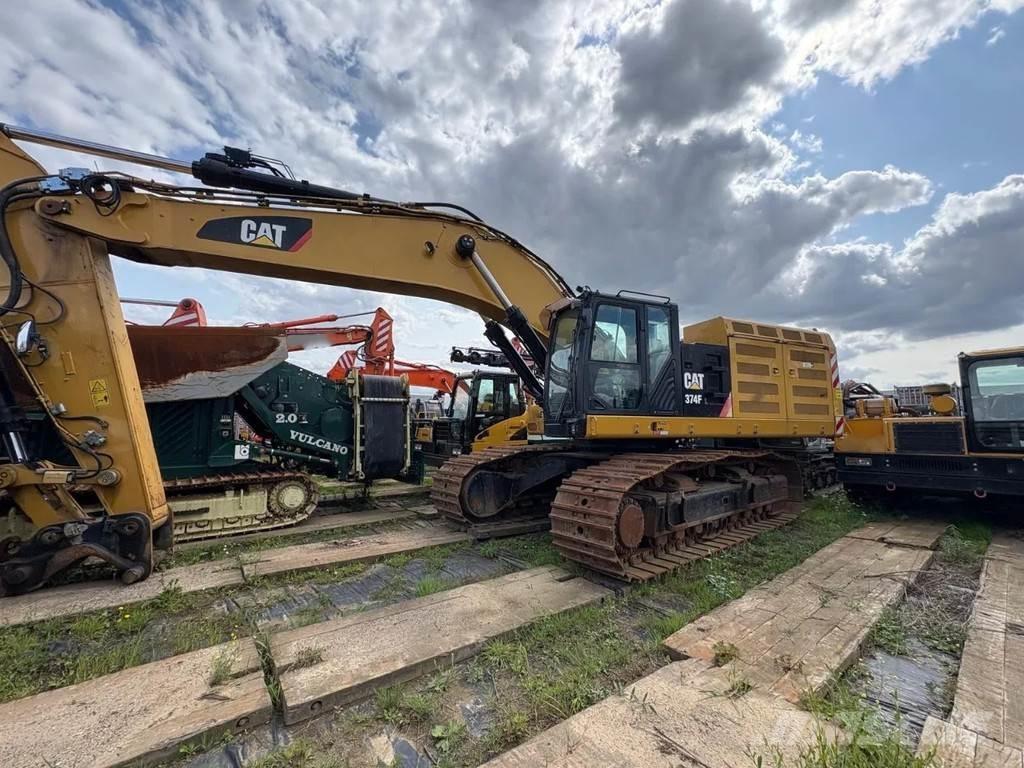 CAT 374F Bageri gusjeničari