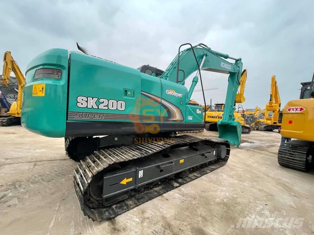 Kobelco SK 200 Bageri gusjeničari