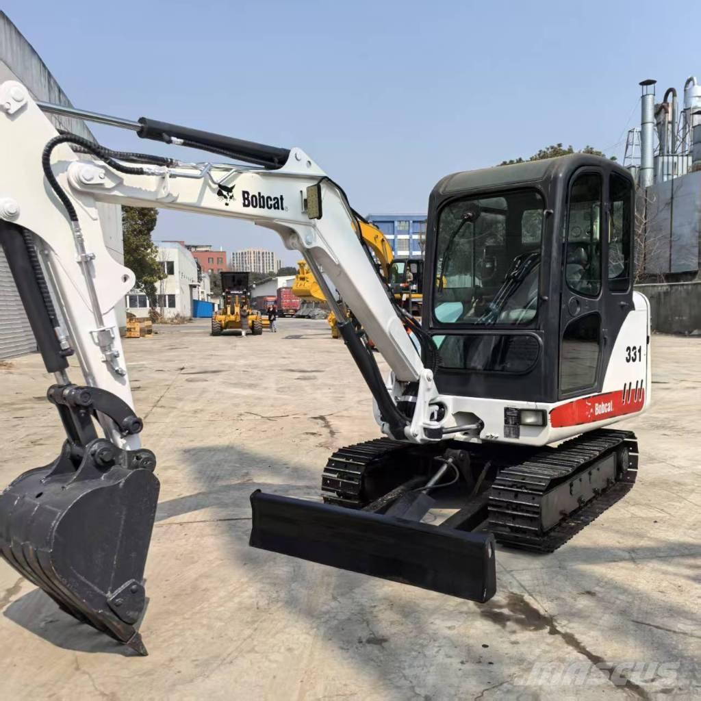 Bobcat 331 Mini bageri <7t