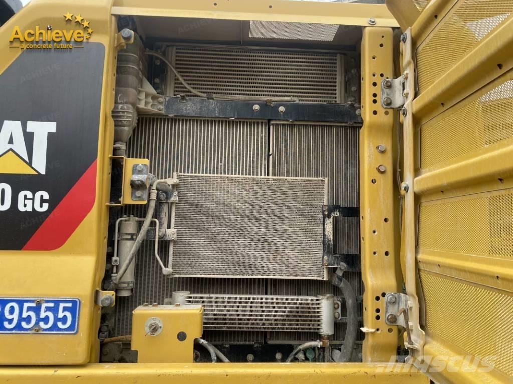 CAT 320GC Bageri gusjeničari