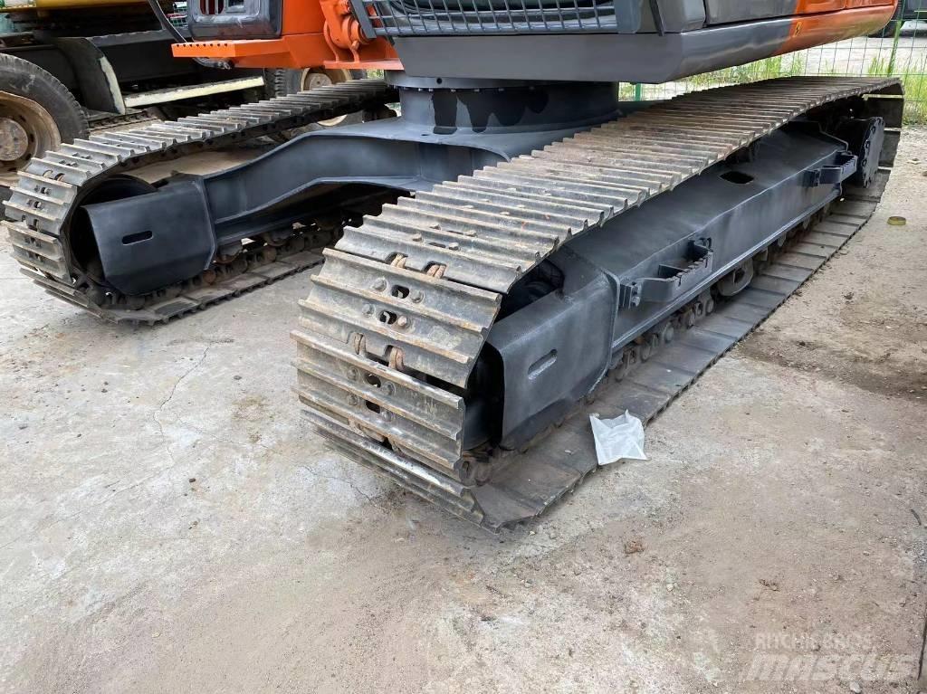 Hitachi ZX 120 Bageri gusjeničari