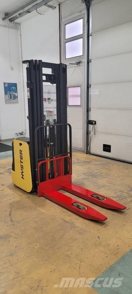 Hyster S 1.4 AC Samopogonski ručni viličari
