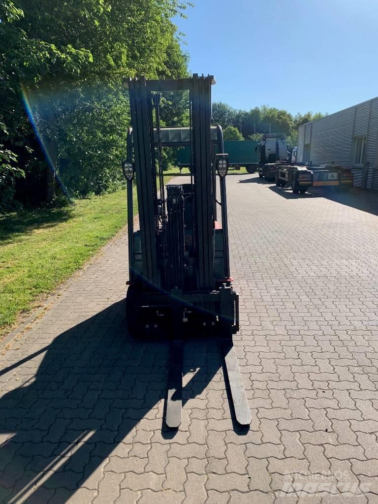 Manitou ME318 Električni viličari