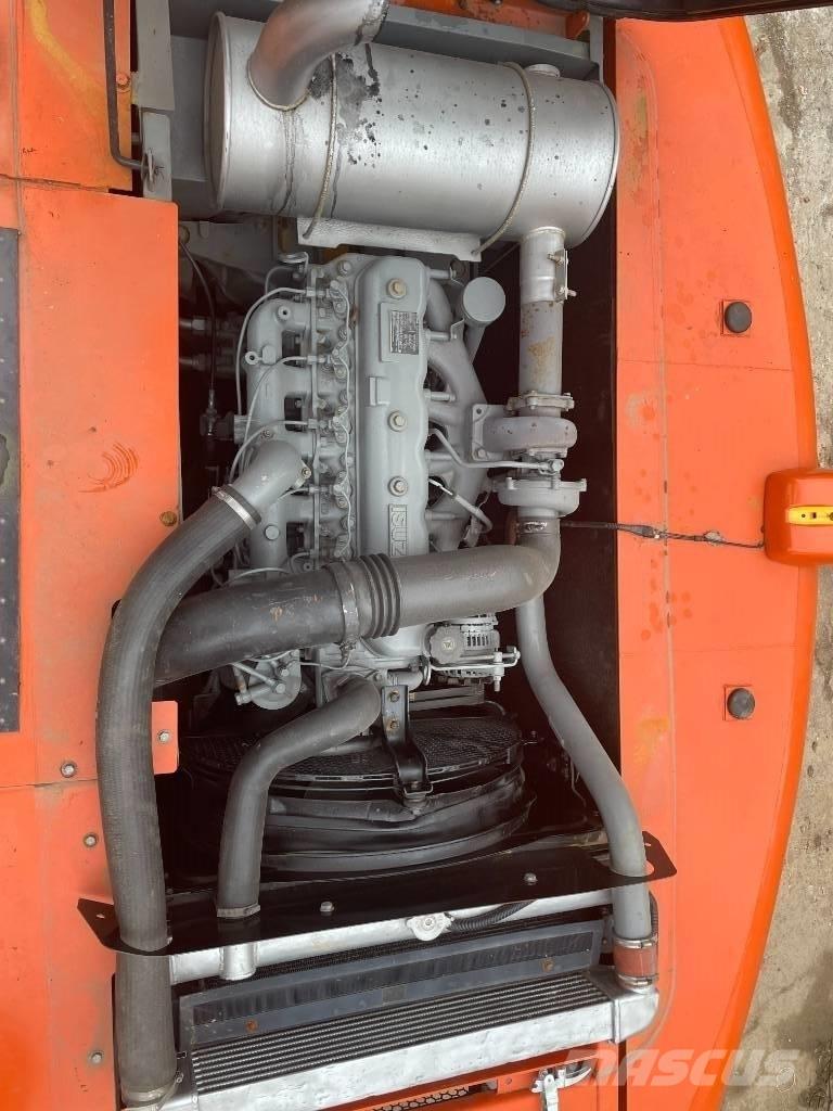 Hitachi ZX 200 Bageri gusjeničari