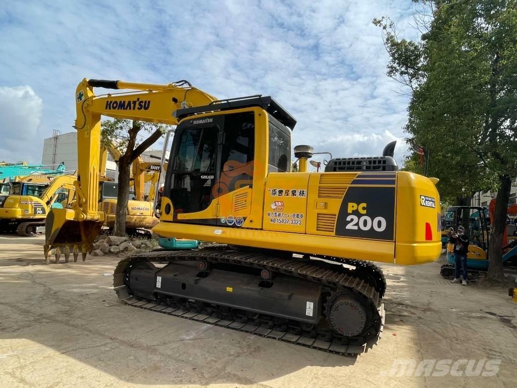 Komatsu PC 200-8 Bageri gusjeničari