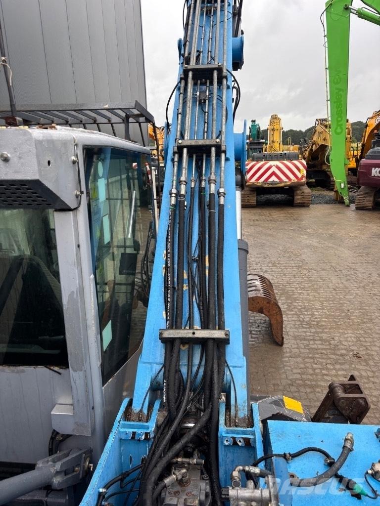 Fuchs MHL 320 D Bageri za manipuliranje materijalom / otpadom