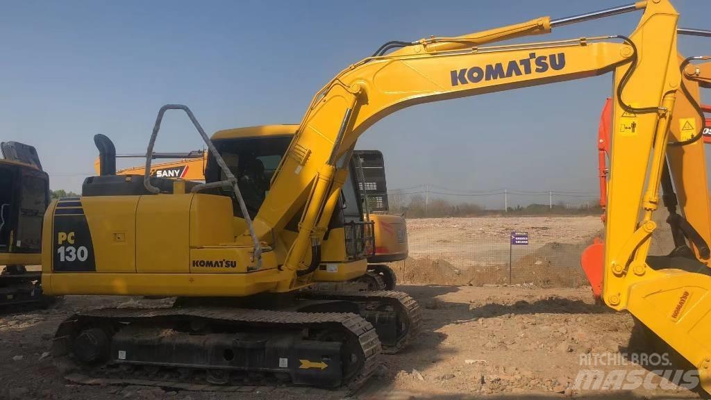 Komatsu PC 130 Bageri gusjeničari