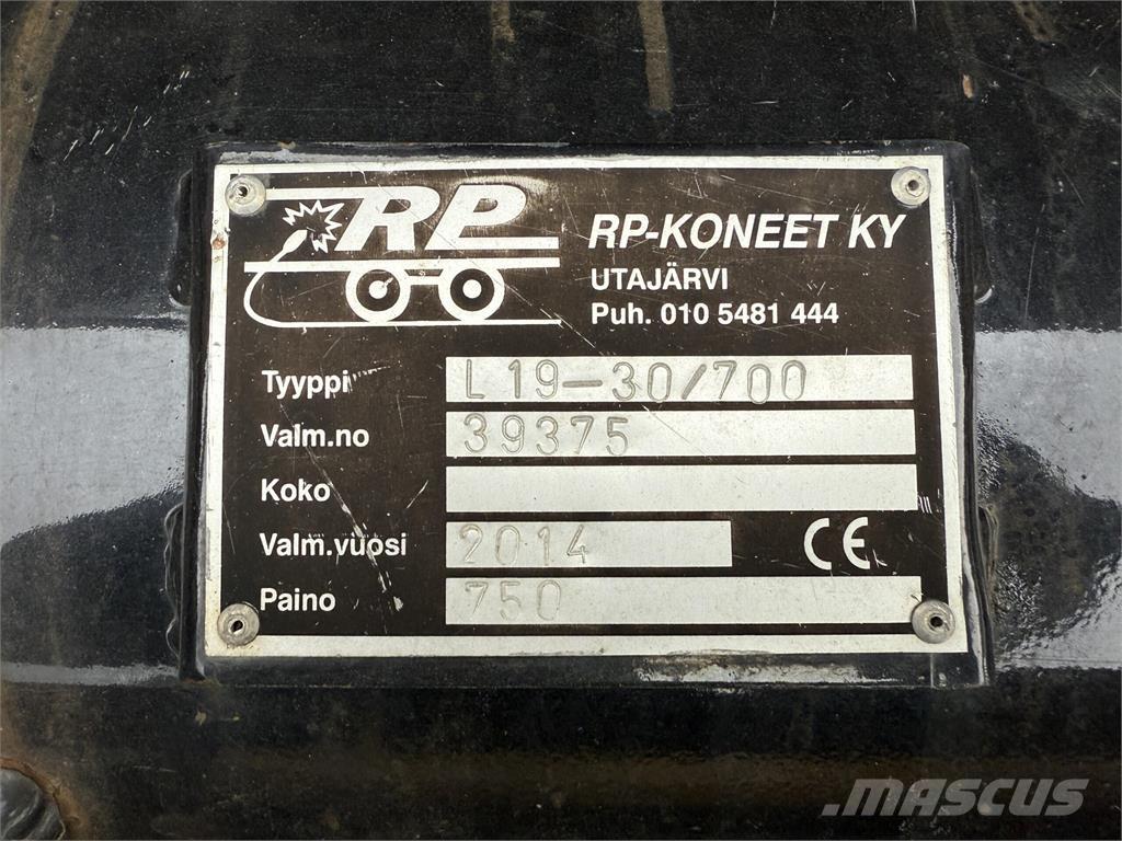 Skaala L19-30 Sniježne daske i  plugovi