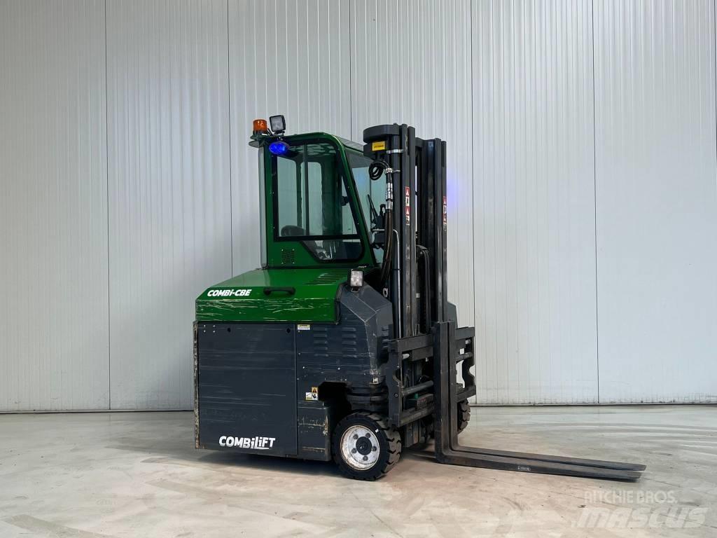 Combilift CBE2500 Viličari sa 4-stranskim dohvatom