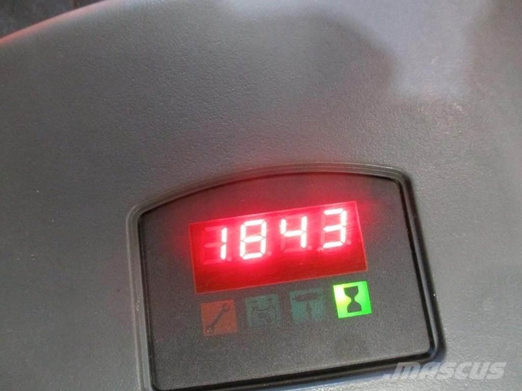 BT SPE 120 XRD Dohvatni viličari