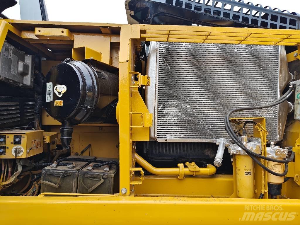 CAT 330 D2 L Bageri gusjeničari