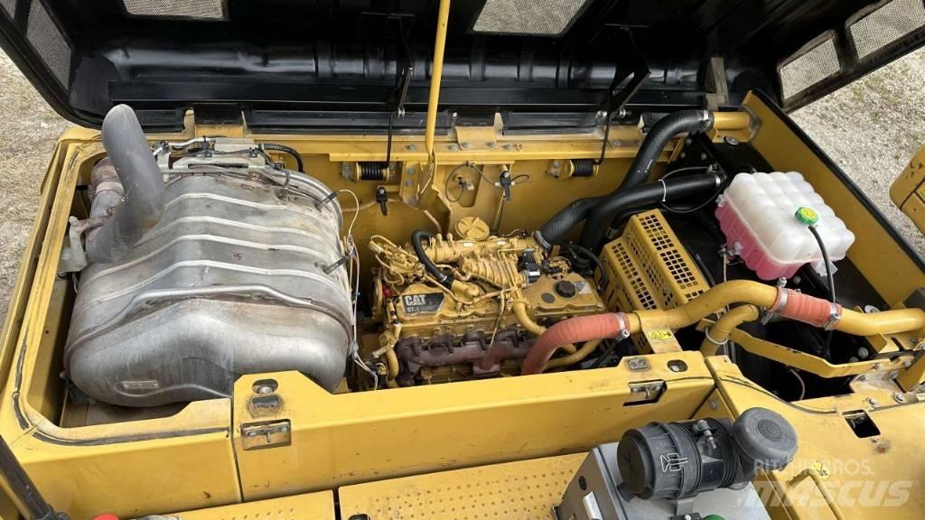 CAT 326F LN Bageri gusjeničari