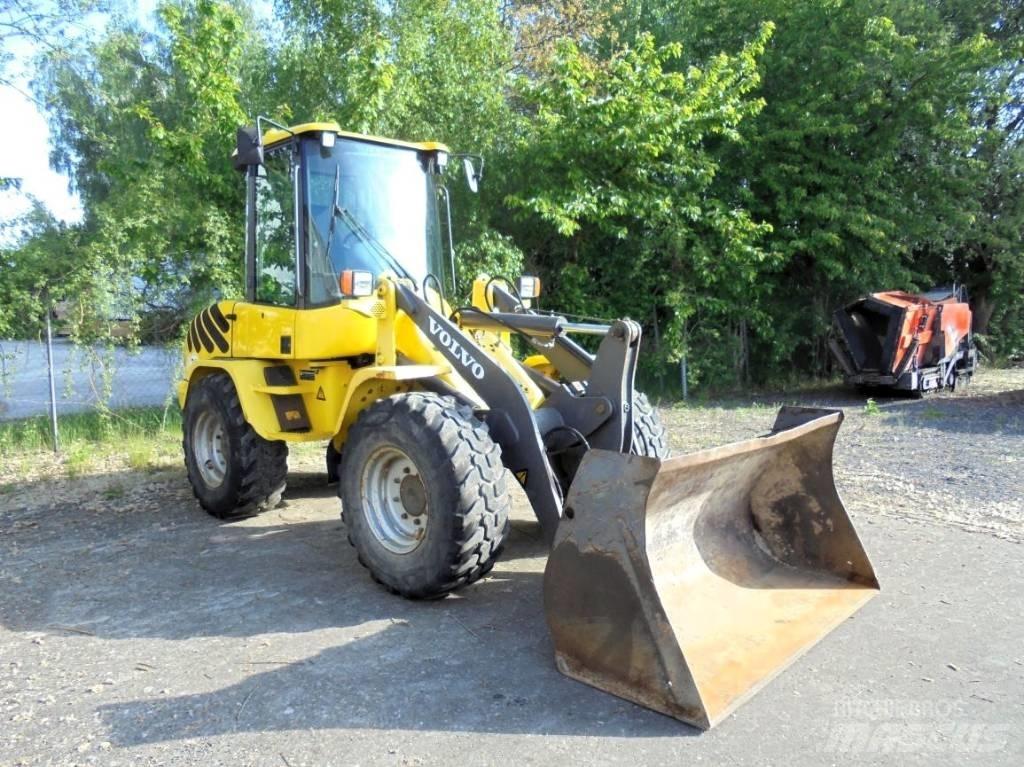Volvo L 30 B Utovarivači na kotačima