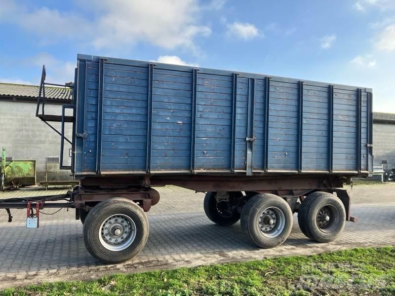Orthaus 24.000 Prikolice za bale