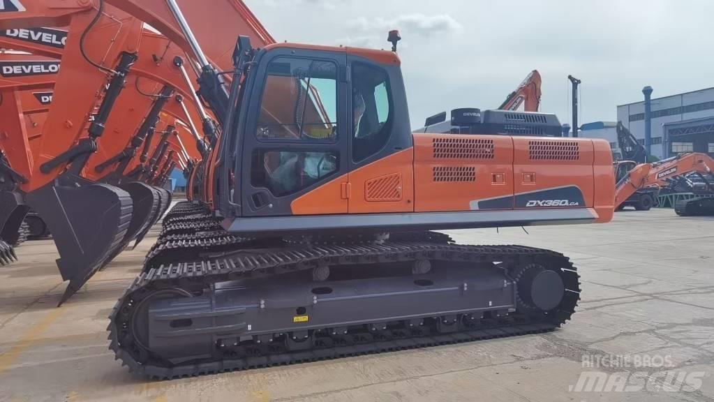 Develon DX 360LCA-7B Bageri gusjeničari