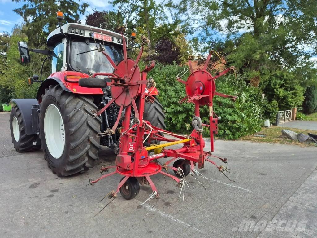 Lely Lotus 600 Okretači i sakupljači sijena